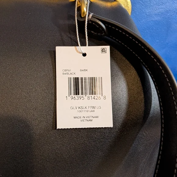 NEW Coach Large Kisslock SOLD OUT - Picture 12 of 12